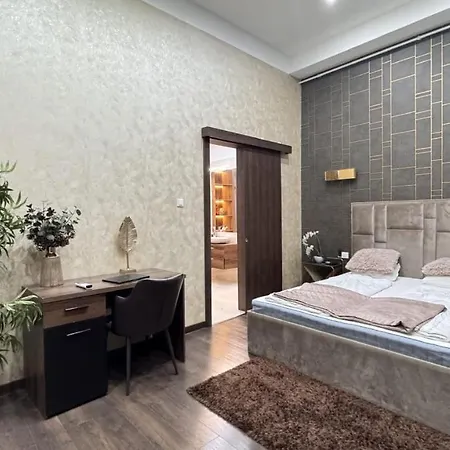 Dohany Dreamy Delight Next To Synagogue דירה *